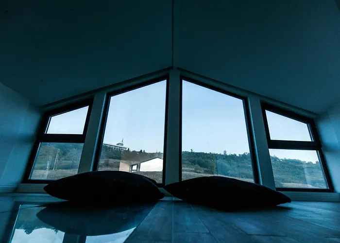 The View Penthouse1 * Korce