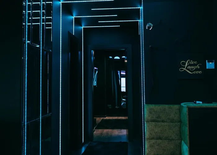 The View Penthouse1 *