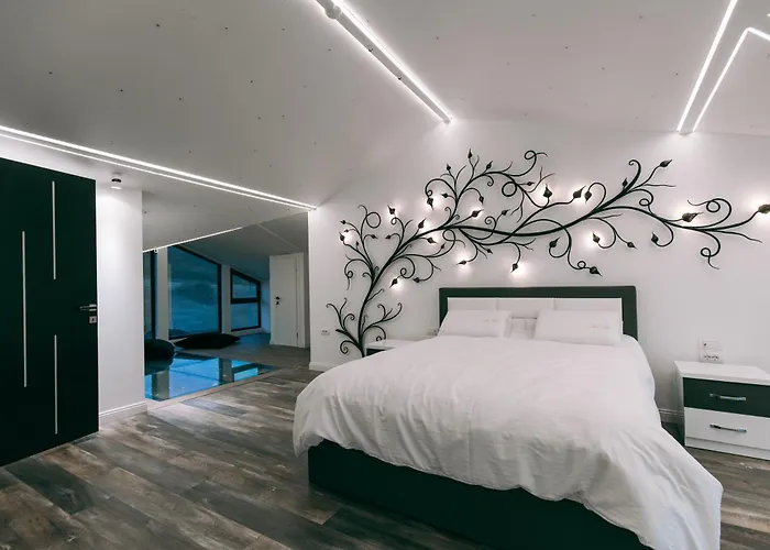 The View Penthouse1 科尔察